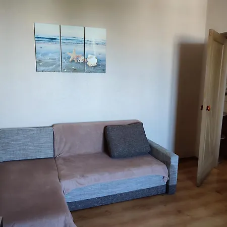 1к среднефонтанская Apartamento *